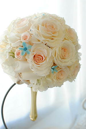 プリザーブドフラワー「セレブレイト」